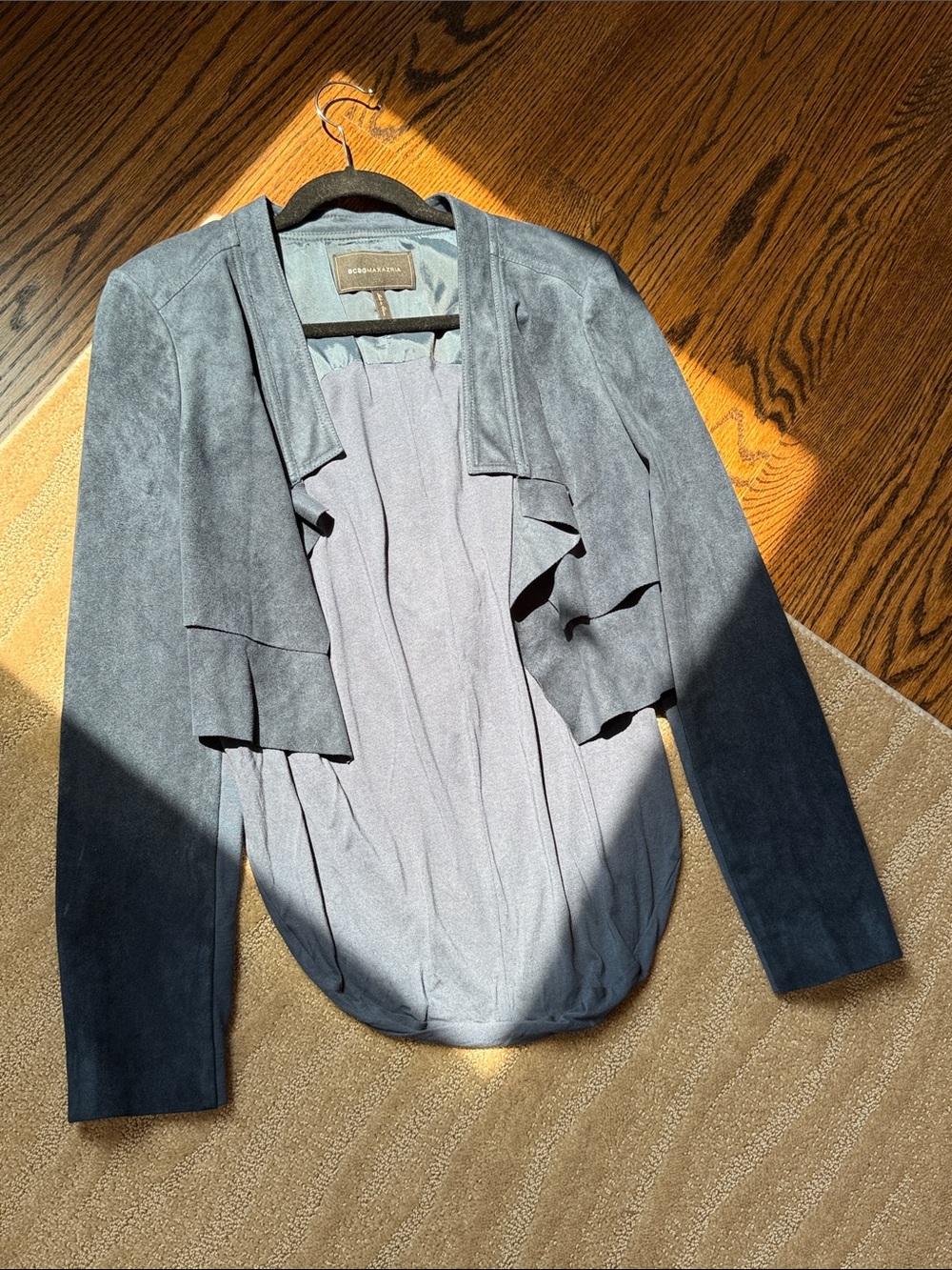 BCBGMAXAZRIA Faux Suede Jacket With a Draped Shawl Collar - Picture 6 of 17